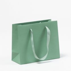 Papiertragetaschen Royal mit Stoffbändern laurel grün 24 x 10 x 20 + 5 cm, 050 Stück